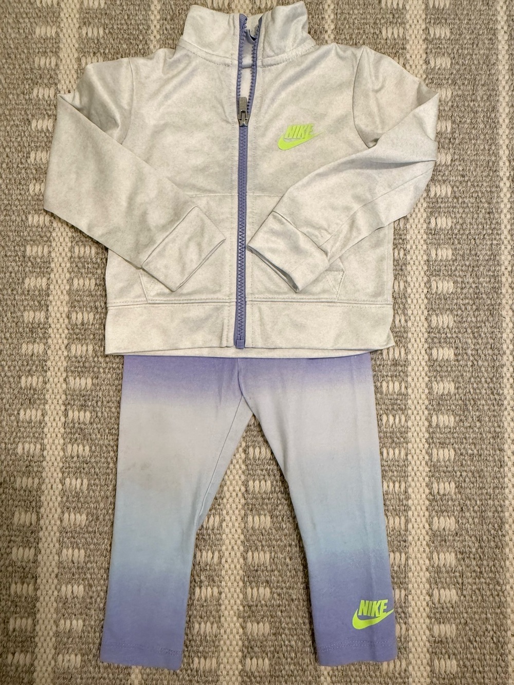 Nike Toddler Girl 2T Jacket & Blue-to-Purple Gradient Leggings Neon Logo